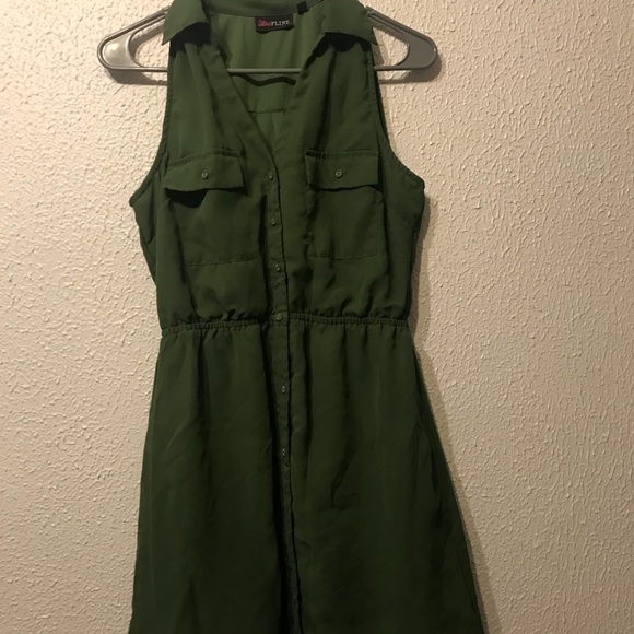 Green mini dress - Picture 2 of 2